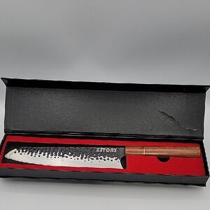 Kitory Japanese Chef Knife Forged Gyutou Chef Knife 8 inch, Clad Steel.